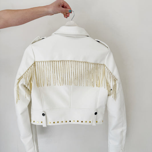 Novia Dorada – Chaqueta con Flecos de Cristal Dorado