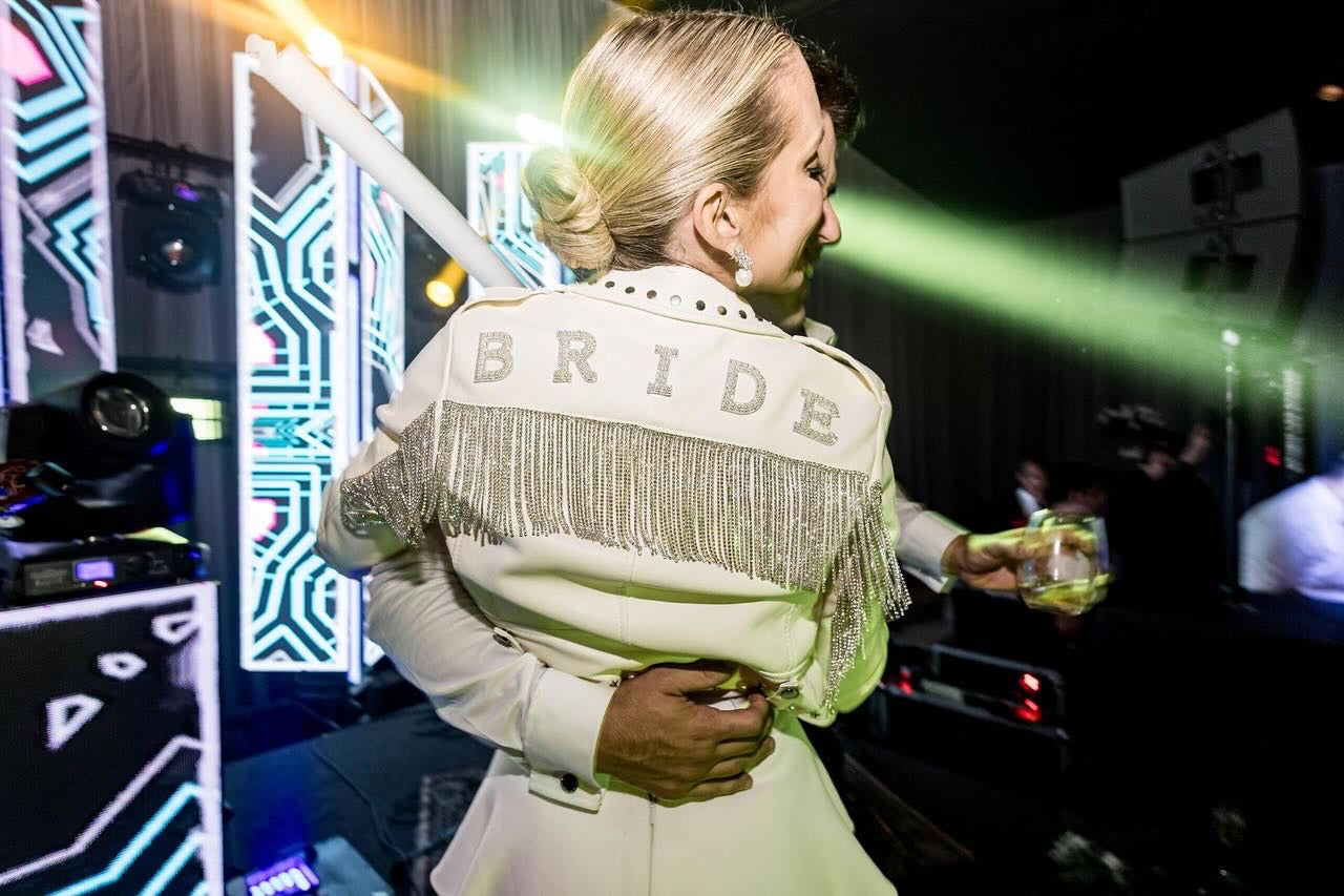 Bride Bling – Chaqueta con Flecos y Cristales